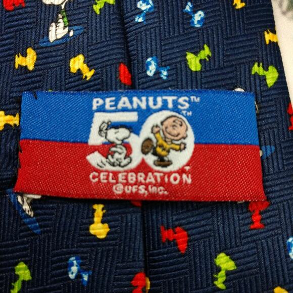 Joe Cool Snoopy Necktie Peanuts Blue Print 50 year Anniversary - Picture 3 of 4